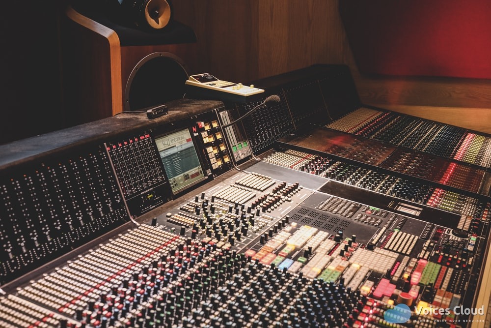 7004American Voice Over | Professional | Reliable | Quality