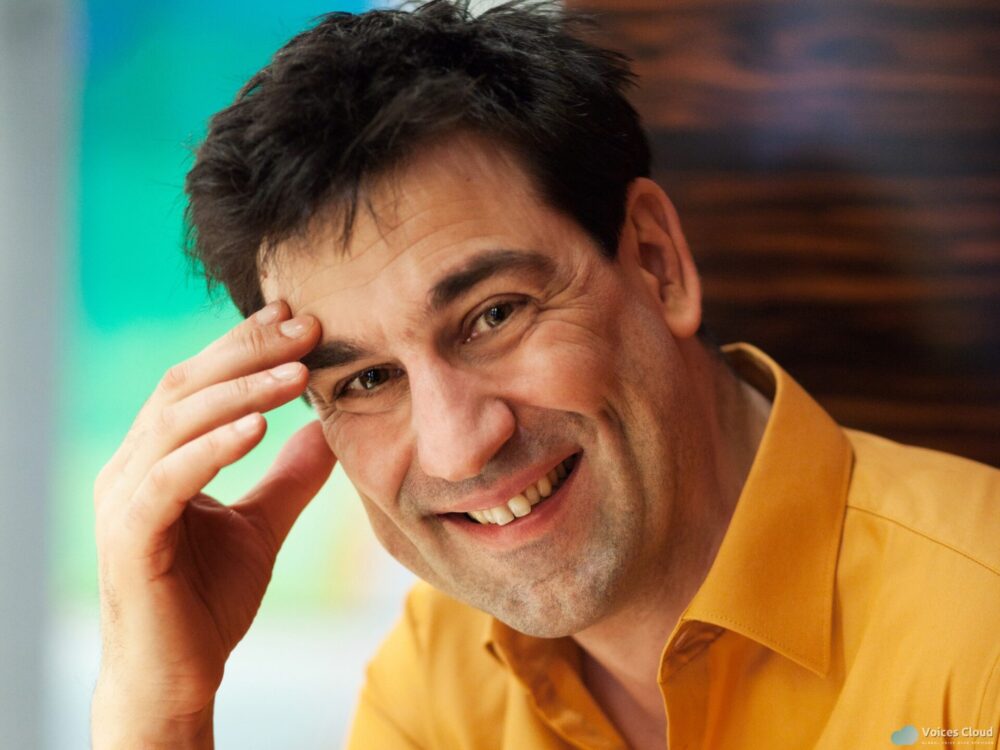 7663Voice-Over Artist. I´ll produce a professional VO in Danish, German and English