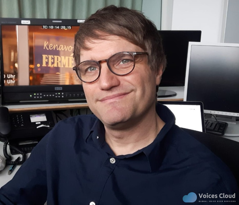 12200German Voice by Eastern European Professional
