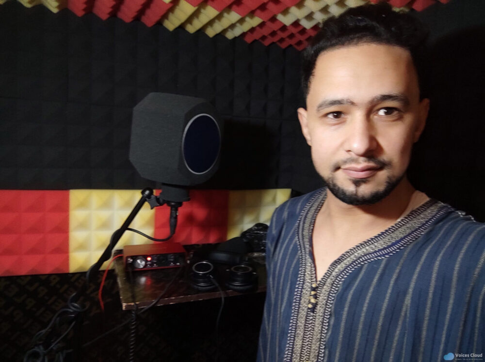 17352Professional Arabic Voice Over