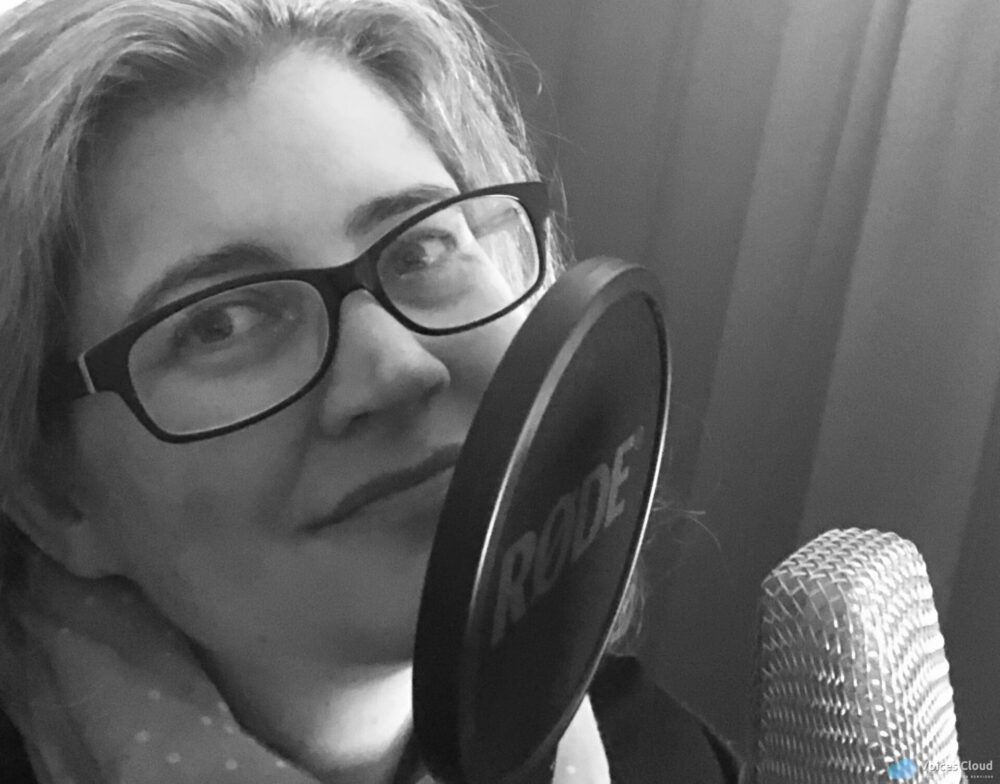 63330Voice-Over Artist. I´ll produce a professional VO in Danish, German and English