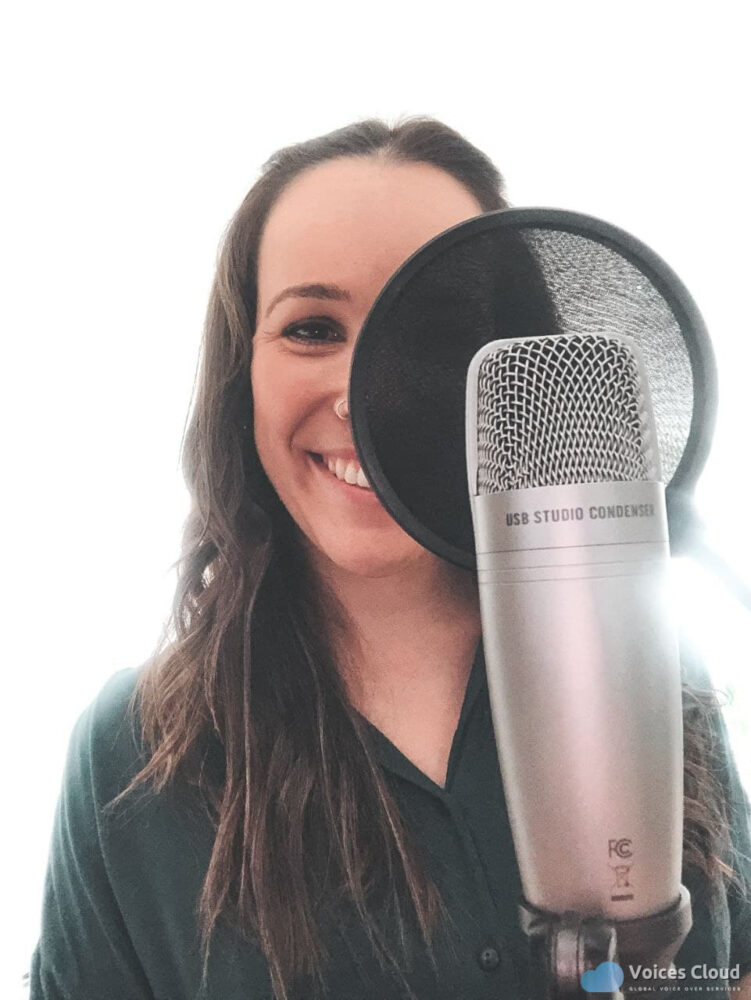 63638Brazilian Portuguese and English Voice Over