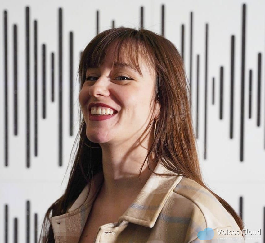 63816French Female Voice Over
