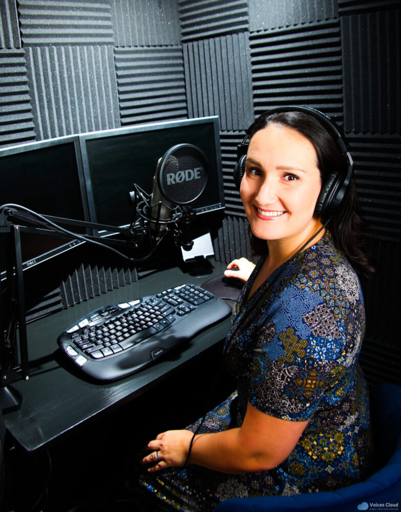 66956Female E-Learning Voice Over