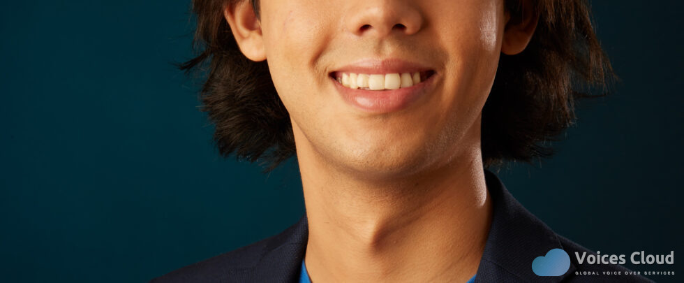 Spanish-English bilingual actor