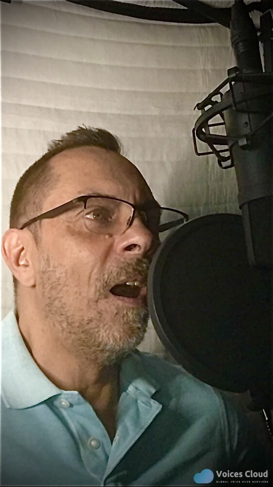 73514Professional American male voice actor