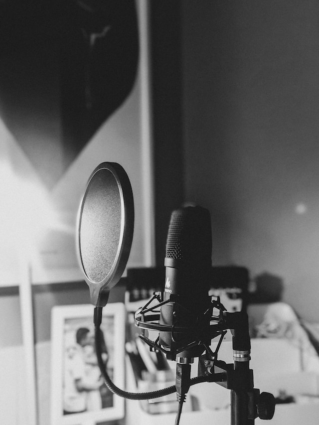 How Do You Record A Voice Over?