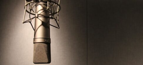 Voice Over Services: Reach A Wider Audience With Audio-Visual Storytelling