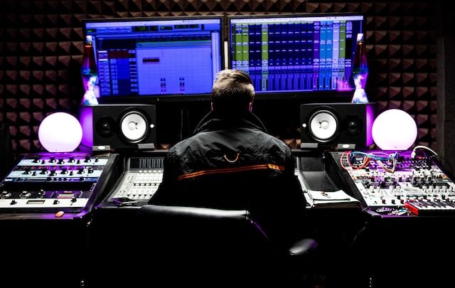 Why Custom Voice Overs Outshine Text to Speech Every Time