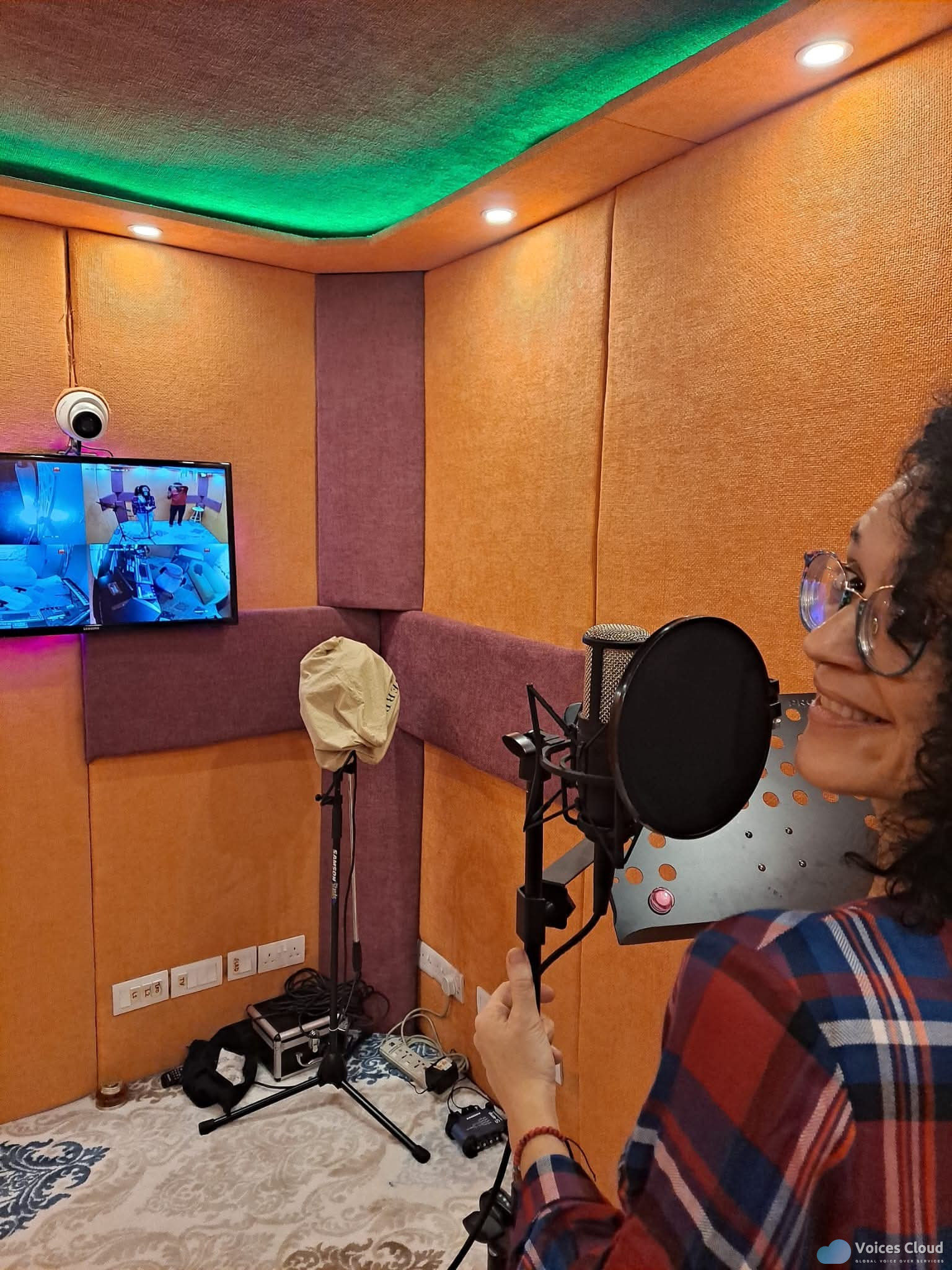 339987Voicescloud.com | Global Voice Over Services